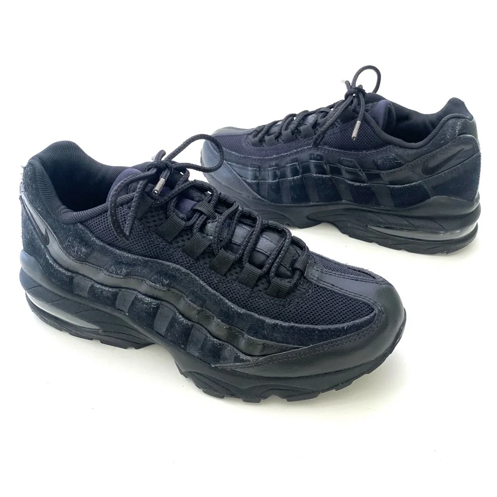 Nike Youth AirMax 95 GS Triple Black Running Trainer